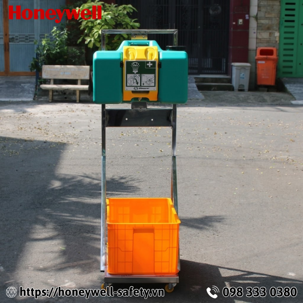 Bồn rửa mắt khẩn cấp di động Haws 7501