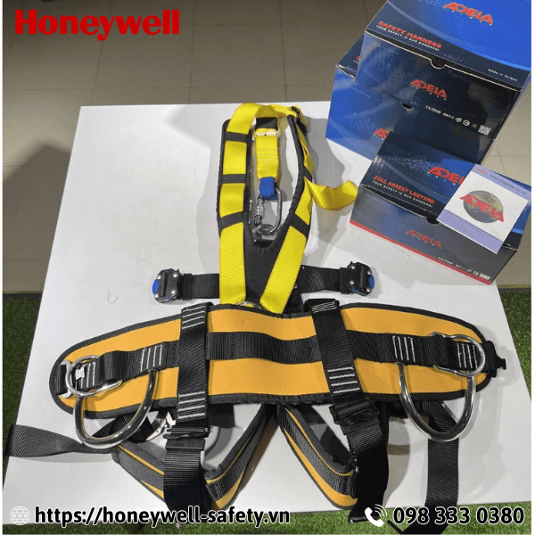 Dây đai an toàn toàn thân Adela 4503