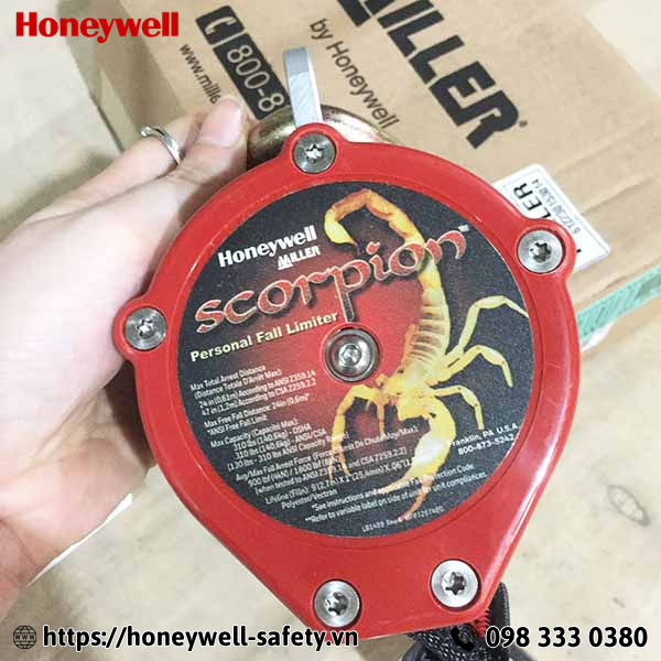 Khóa hãm chống rơi Miller PFL-2-Z7/9FT