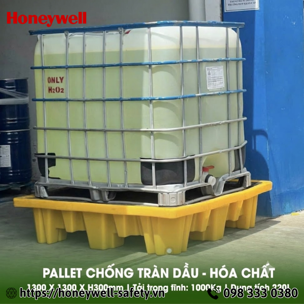 Pallet chống tràn hóa chất 4 phuy
