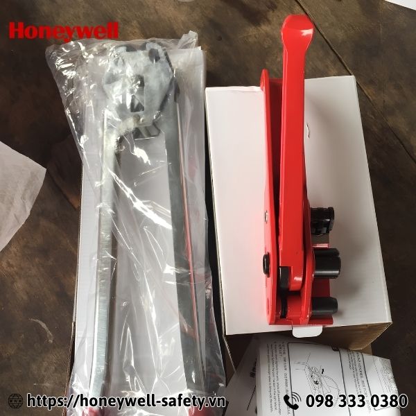 Dụng cụ cắt đai Polyester ZD Pack C306