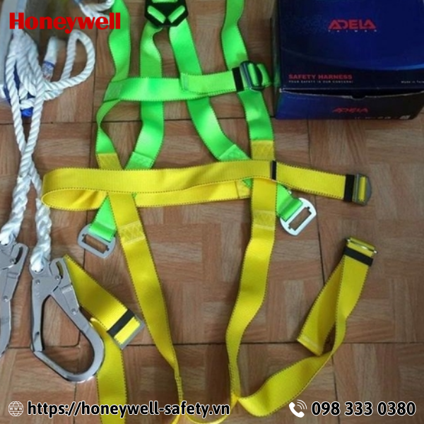 Bộ đai toàn thân Adela HS-4501